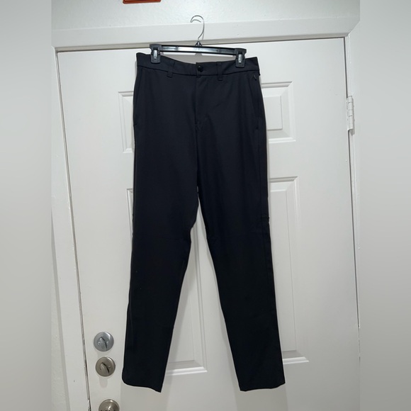 Lulu lemon ABC Slim-fit pocket pants 32”L Utilitech - Picture 2 of 4